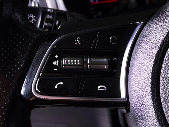 Kia Optima IV Рестайлинг с пробегом 2020 года, цена 2 220 000 рублей, 115000 км, седан, Автокод Объявления
