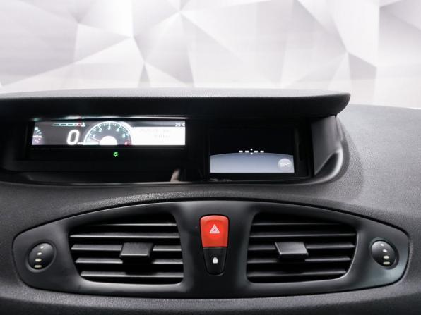 Renault Scenic III с пробегом 2010 года, цена 746 000 рублей, 252400 км, минивэн, Автокод Объявления