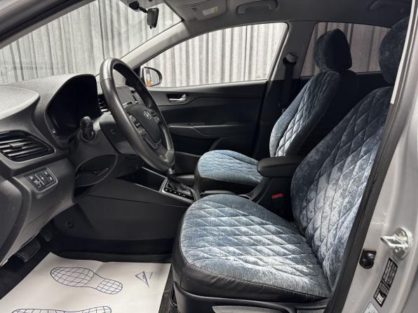 Hyundai Solaris II Рестайлинг с пробегом 2021 года, цена 1 690 000 рублей, 65502 км, седан, Автокод Объявления