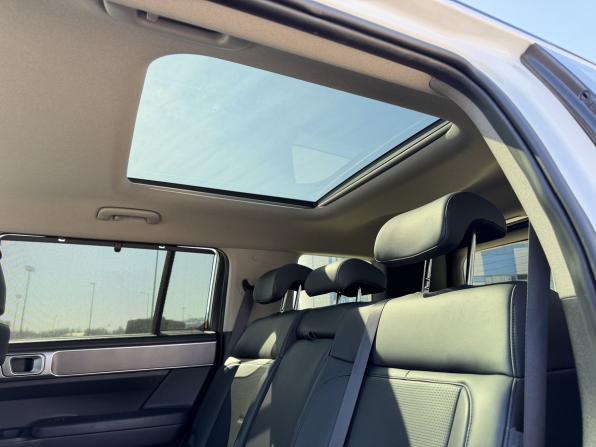 Hyundai Santa Fe V (MX5) с пробегом 2023 года, цена 4 350 000 рублей, 37000 км, внедорожник, Автокод Объявления