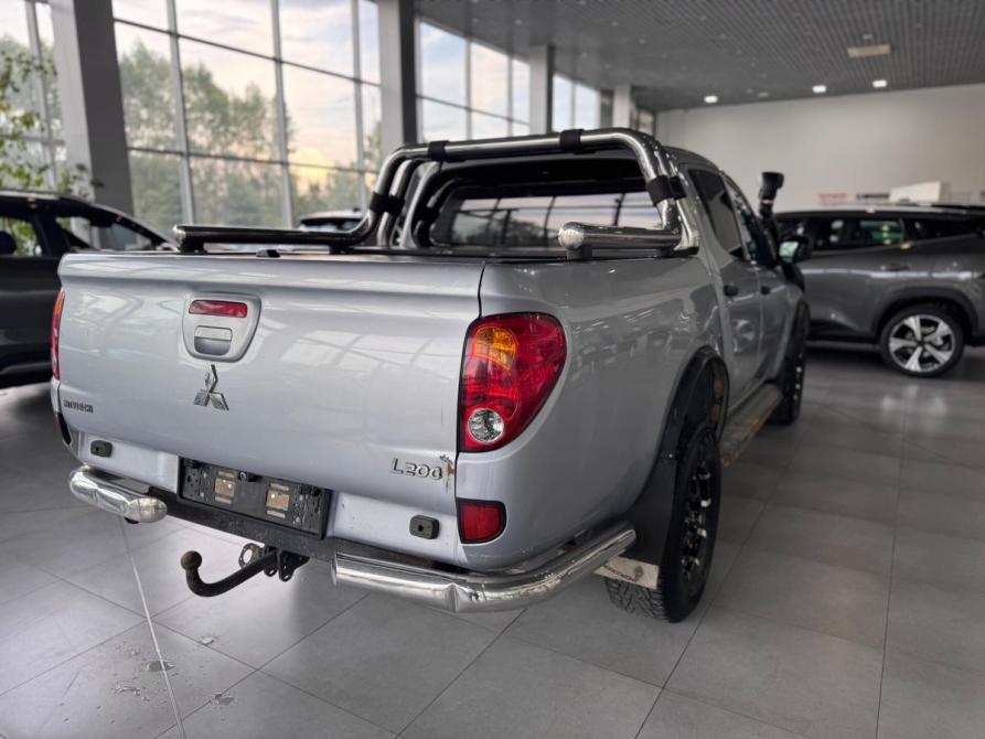 Mitsubishi L200 IV Новосибирск  - изображение 9