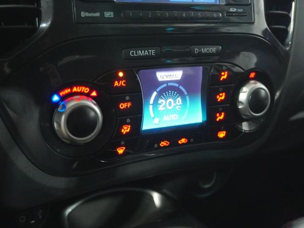 Nissan Juke I с пробегом 2012 года, цена 849 000 рублей, 172028 км, внедорожник, Автокод Объявления