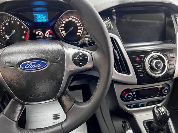 Ford Focus III с пробегом 2013 года, цена 775 000 рублей, 195872 км, хэтчбек, Автокод Объявления