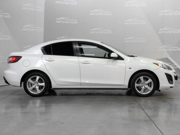 Mazda 3 II (BL) Рестайлинг с пробегом 2011 года, цена 1 020 000 рублей, 150500 км, седан, Автокод Объявления