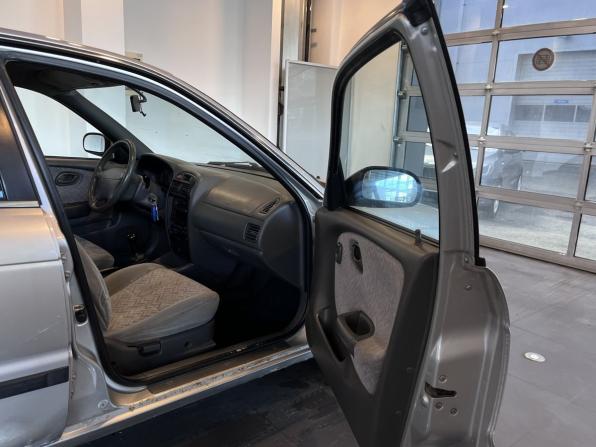 Suzuki Baleno I с пробегом 1999 года, цена 99 000 рублей, 273495 км, седан, Автокод Объявления