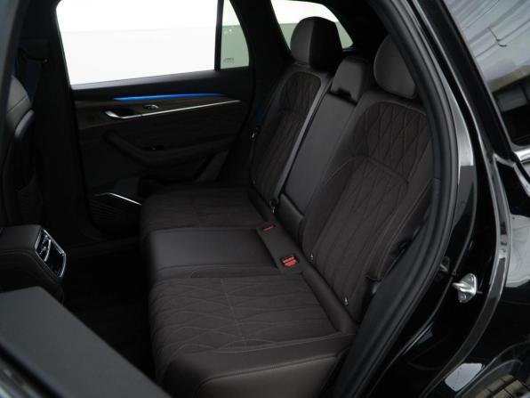 Geely Monjaro I Рестайлинг 2 с пробегом 2026 года, цена 4 558 888 рублей, 28 км, внедорожник, Автокод Объявления
