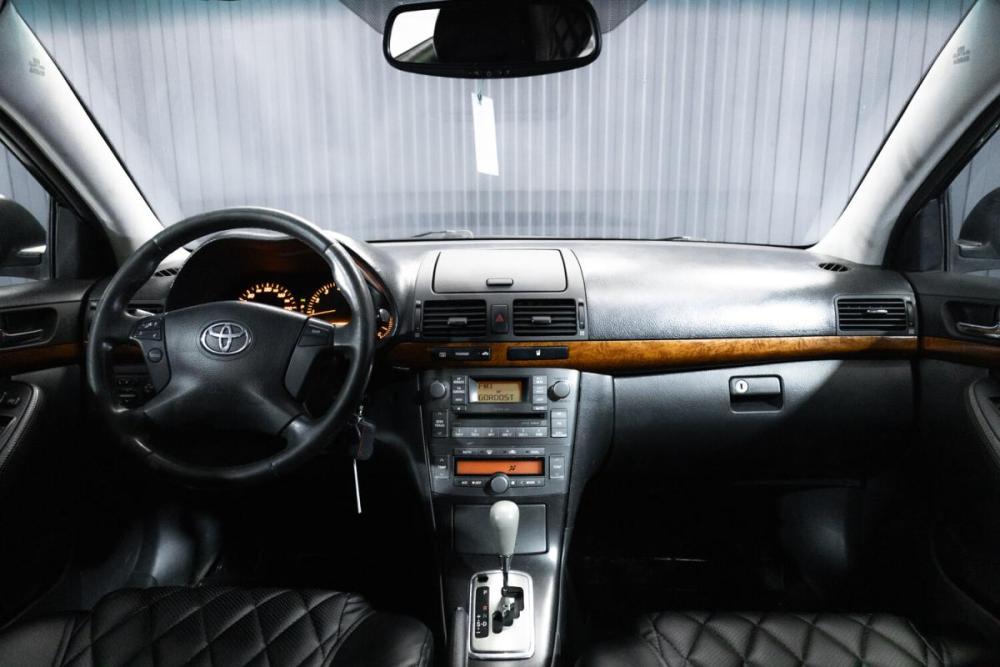 Toyota Avensis II Рестайлинг Тюмень  - изображение 13