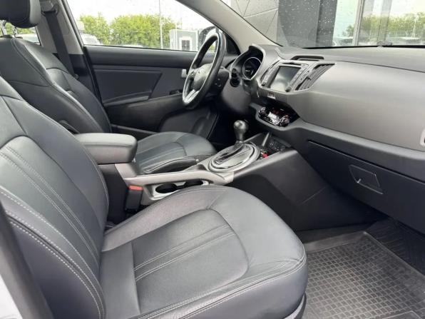 Kia Sportage III Рестайлинг с пробегом 2014 года, цена 1 850 000 рублей, 31770 км, внедорожник, Автокод Объявления