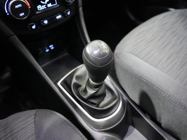 Hyundai Solaris I Рестайлинг с пробегом 2016 года, цена 1 085 000 рублей, 150000 км, седан, Автокод Объявления