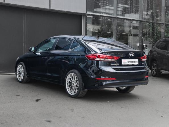 Hyundai Elantra VI (AD) с пробегом 2018 года, цена 1 450 000 рублей, 110000 км, седан, Автокод Объявления