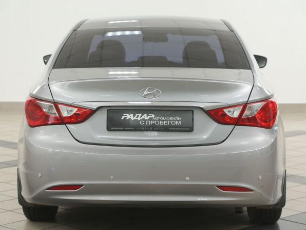 Hyundai Sonata VI (YF) с пробегом 2010 года, цена 870 000 рублей, 184000 км, седан, Автокод Объявления