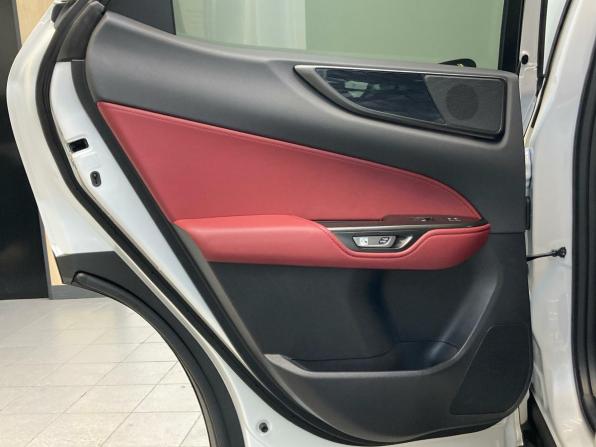Lexus NX II с пробегом 2022 года, цена 5 900 000 рублей, 45252 км, внедорожник, Автокод Объявления