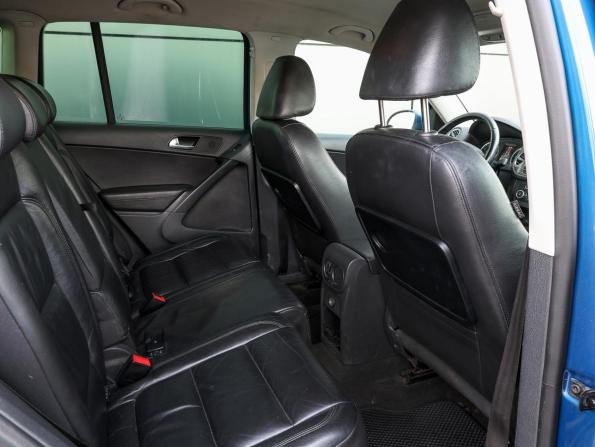 Volkswagen Tiguan I с пробегом 2010 года, цена 679 000 рублей, 291238 км, внедорожник, Автокод Объявления