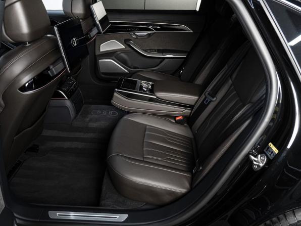 Audi A8 IV (D5) с пробегом 2022 года, цена 7 659 000 рублей, 86834 км, седан, Автокод Объявления