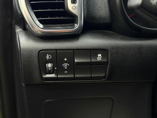Kia Sportage IV с пробегом 2016 года, цена 1 795 000 рублей, 126000 км, внедорожник, Автокод Объявления
