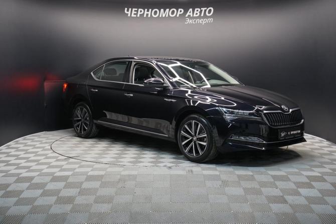 Skoda Superb IV с пробегом 2025 года, цена 3 340 000 рублей, 50 км, лифтбек, Автокод Объявления