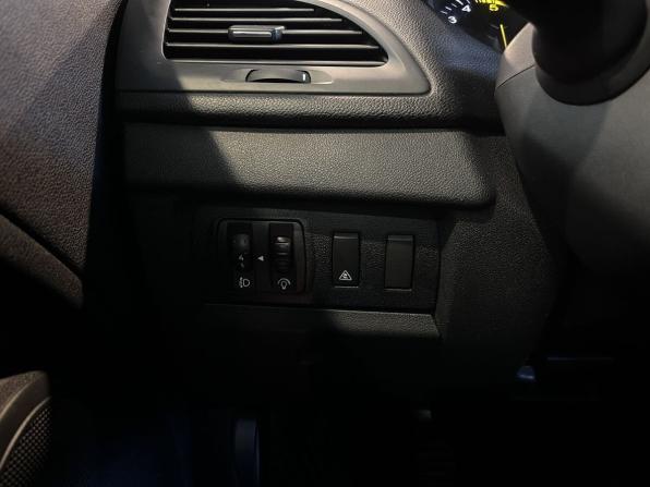 Renault Megane III с пробегом 2011 года, цена 630 000 рублей, 204797 км, универсал, Автокод Объявления