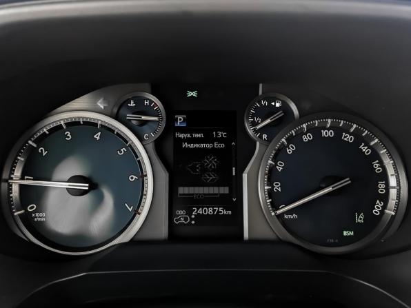 Toyota Land Cruiser Prado 150 Series Рестайлинг 2 с пробегом 2018 года, цена 4 370 000 рублей, 238427 км, внедорожник, Автокод Объявления