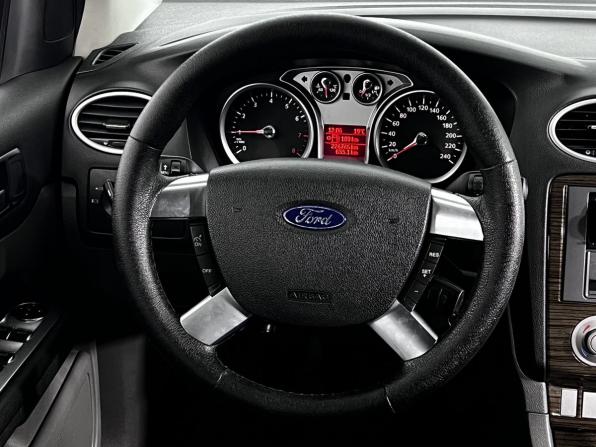 Ford Focus II Рестайлинг с пробегом 2008 года, цена 589 000 рублей, 224667 км, хэтчбек, Автокод Объявления