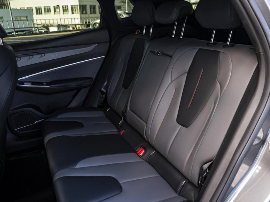 Geely Cityray Москва  - изображение 16
