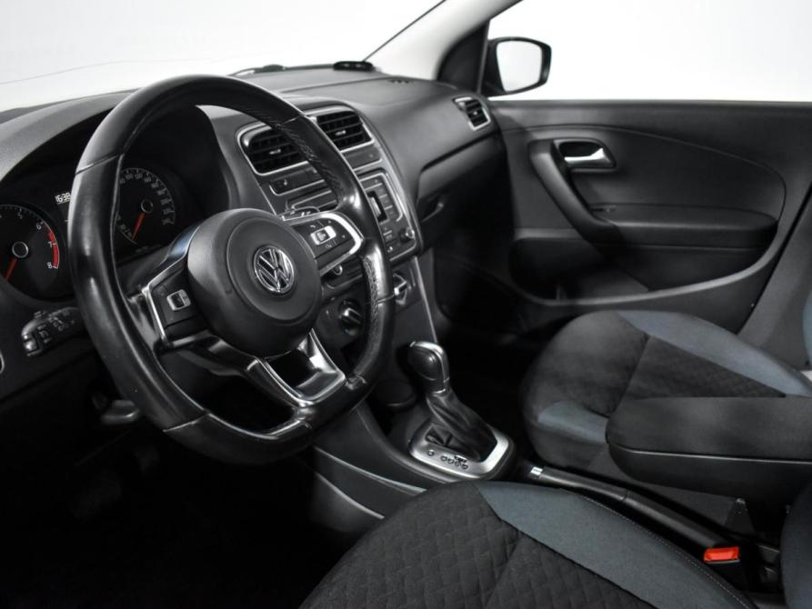 Volkswagen Polo V Рестайлинг Санкт-Петербург  - изображение 10