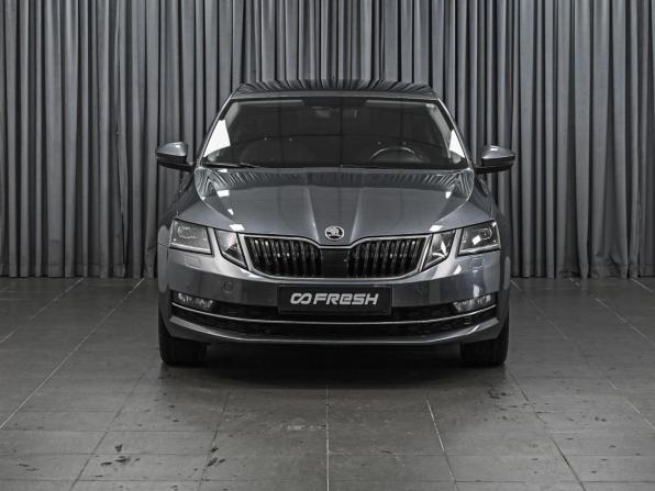 Skoda Octavia III (A7) Рестайлинг с пробегом 2017 года, цена 1 569 000 рублей, 211989 км, лифтбек, Автокод Объявления