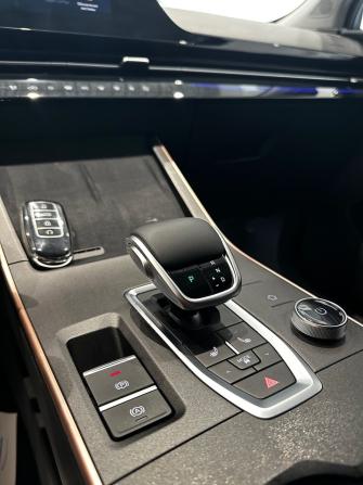 Omoda C5 I Рестайлинг с пробегом 2024 года, цена 2 160 000 рублей, 18949 км, внедорожник, Автокод Объявления