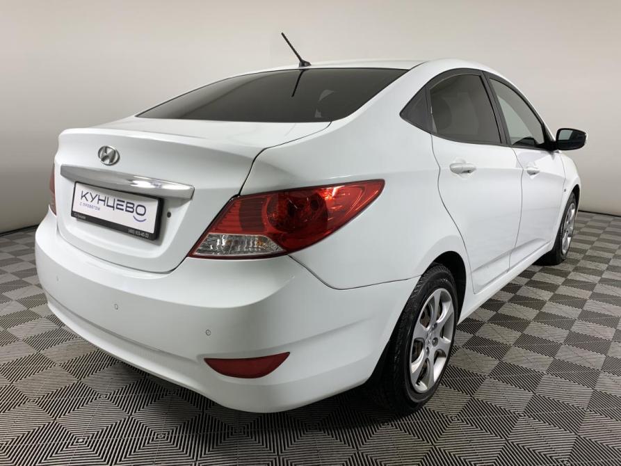 Hyundai Solaris I Москва  - изображение 5