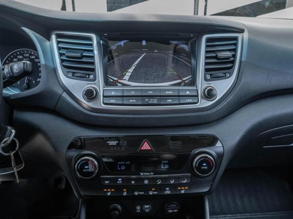 Hyundai Tucson III с пробегом 2015 года, цена 2 090 000 рублей, 83953 км, внедорожник, Автокод Объявления