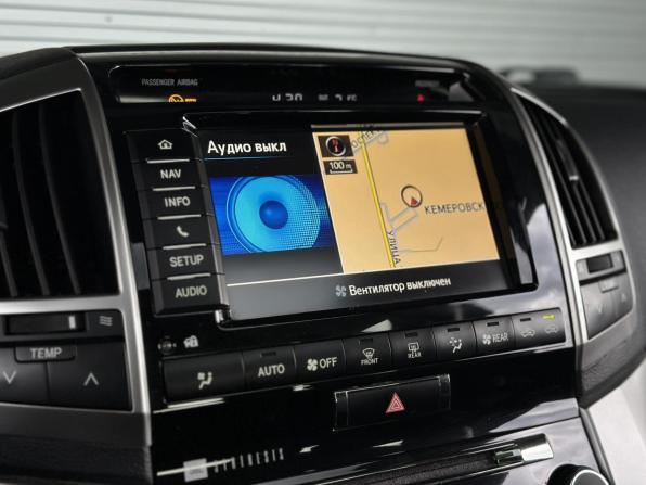 Toyota Land Cruiser 200 Series Рестайлинг 1 с пробегом 2014 года, цена 4 299 000 рублей, 214452 км, внедорожник, Автокод Объявления