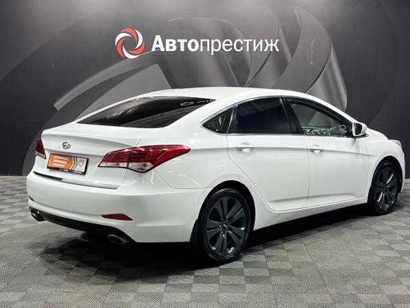 Hyundai i40 I Рестайлинг с пробегом 2016 года, цена 949 000 рублей, 119049 км, седан, Автокод Объявления