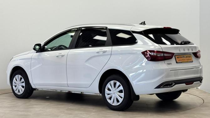 Lada (ВАЗ) Vesta I Рестайлинг (NG) с пробегом 2025 года, цена 1 530 000 рублей, 14728 км, универсал, Автокод Объявления
