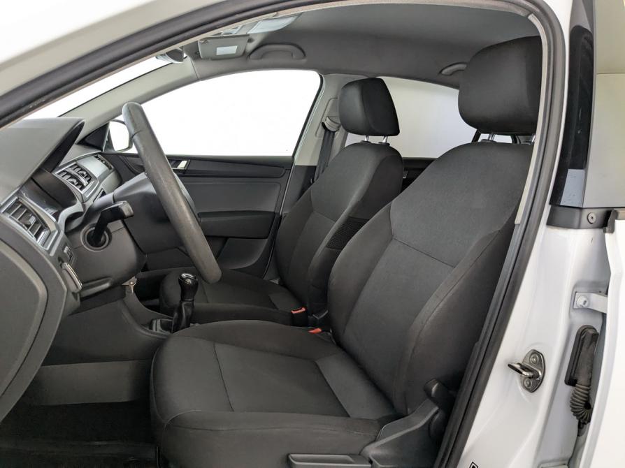 Skoda Rapid I Рестайлинг Москва  - изображение 18