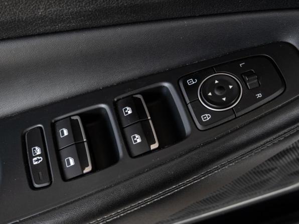 Hyundai Santa Fe IV Рестайлинг с пробегом 2020 года, цена 3 255 000 рублей, 78157 км, внедорожник, Автокод Объявления