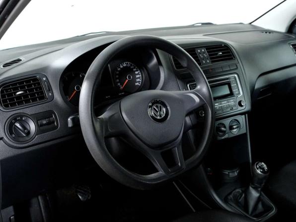 Volkswagen Polo V Рестайлинг с пробегом 2016 года, цена 888 888 рублей, 99358 км, седан, Автокод Объявления