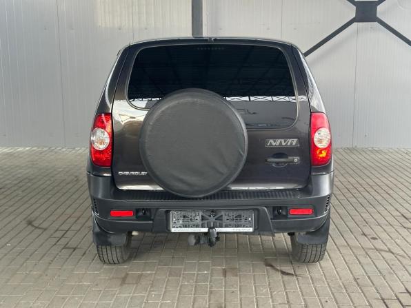 Chevrolet Niva I Рестайлинг с пробегом 2017 года, цена 768 000 рублей, 89557 км, внедорожник, Автокод Объявления