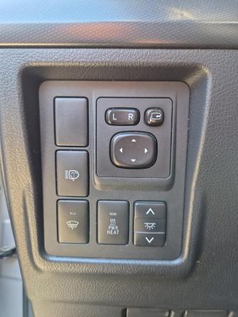 Toyota Land Cruiser Prado 150 Series с пробегом 2012 года, цена 2 800 000 рублей, 251331 км, внедорожник, Автокод Объявления