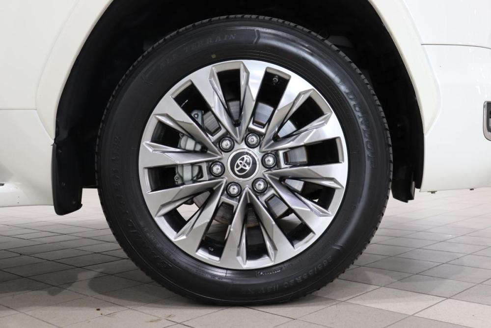 Toyota Land Cruiser 300 Series Иркутск  - изображение 13