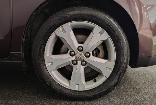 Toyota Urban Cruiser I с пробегом 2009 года, цена 799 000 рублей, 275754 км, хэтчбек, Автокод Объявления