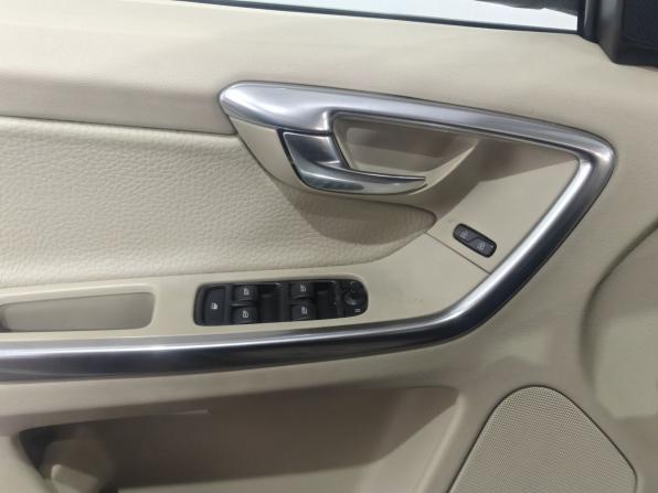 Volvo XC60 I с пробегом 2012 года, цена 1 395 000 рублей, 249057 км, внедорожник, Автокод Объявления
