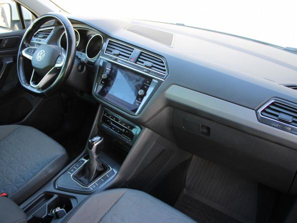 Volkswagen Tiguan II Рестайлинг с пробегом 2020 года, цена 2 519 000 рублей, 93311 км, внедорожник, Автокод Объявления