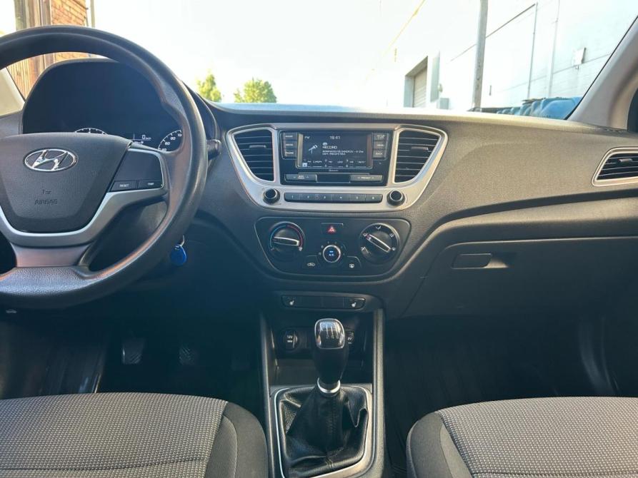 Hyundai Solaris II Рестайлинг Санкт-Петербург  - изображение 11