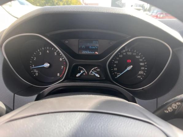Ford Focus III Рестайлинг с пробегом 2018 года, цена 760 000 рублей, 229000 км, хэтчбек, Автокод Объявления