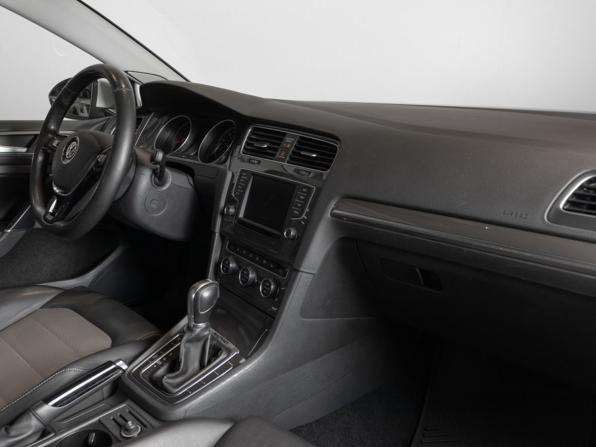 Volkswagen Golf VII с пробегом 2016 года, цена 2 300 000 рублей, 148591 км, универсал, Автокод Объявления
