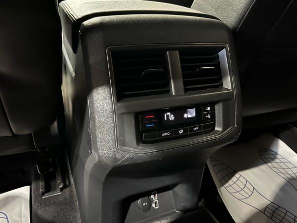 Volkswagen Teramont I с пробегом 2018 года, цена 3 190 000 рублей, 122441 км, внедорожник, Автокод Объявления