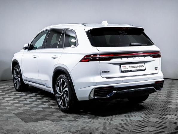 Geely Monjaro I с пробегом 2024 года, цена 3 160 000 рублей, 41583 км, внедорожник, Автокод Объявления