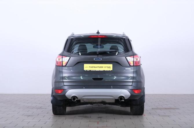 Ford Kuga II Рестайлинг с пробегом 2018 года, цена 1 549 000 рублей, 233000 км, внедорожник, Автокод Объявления