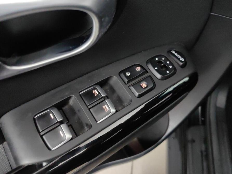 Kia Soul II Рестайлинг Подольск  - изображение 23