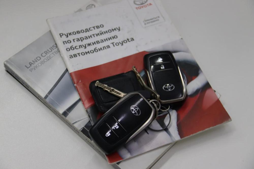 Toyota Land Cruiser 200 Series Рестайлинг 2 Сургут  - изображение 33