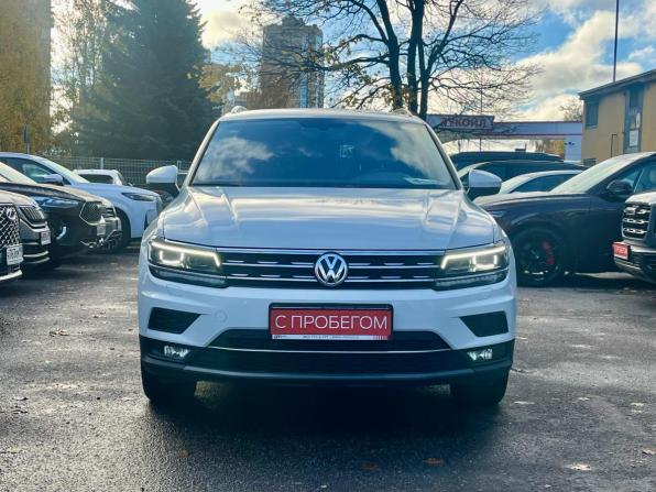 Volkswagen Tiguan II с пробегом 2017 года, цена 2 499 000 рублей, 102600 км, внедорожник, Автокод Объявления